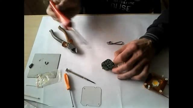 Home LED (или как сделать домашнюю лампочку) смотреть онлайн