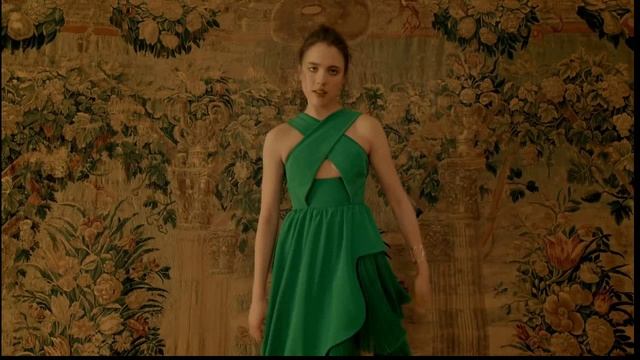 Наргиз - Whip my hair.avi смотреть онлайн