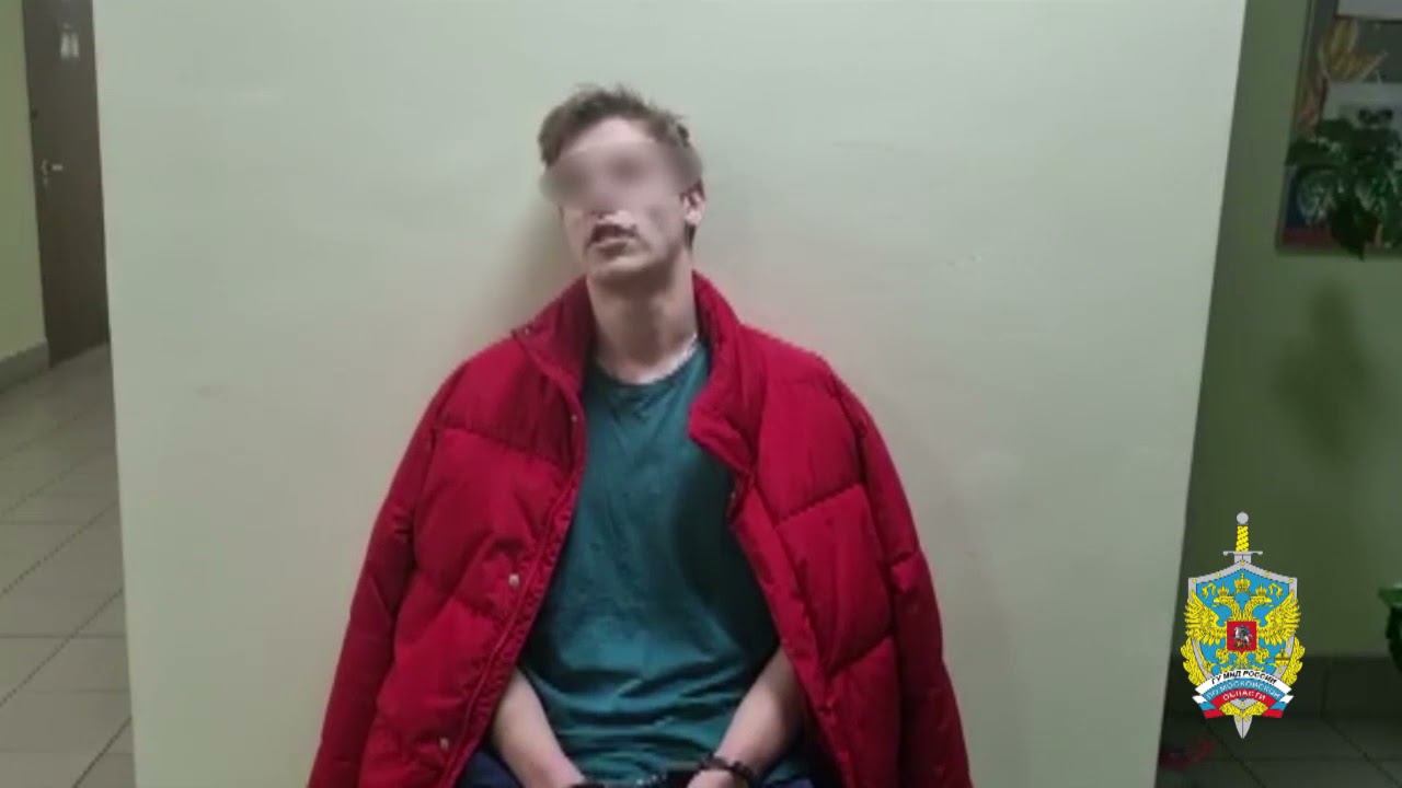 Подмосковными полицейскими в Балашихе задержан мужчина, подозреваемый в разбойном нападении смотреть онлайн