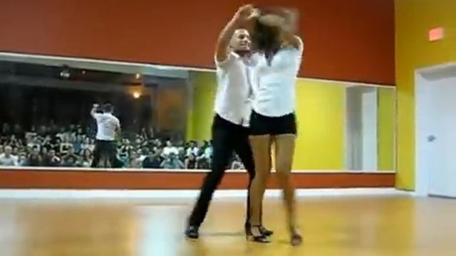 Beautiful Bachata Dancing " Te Extraño "by Xtreme смотреть онлайн