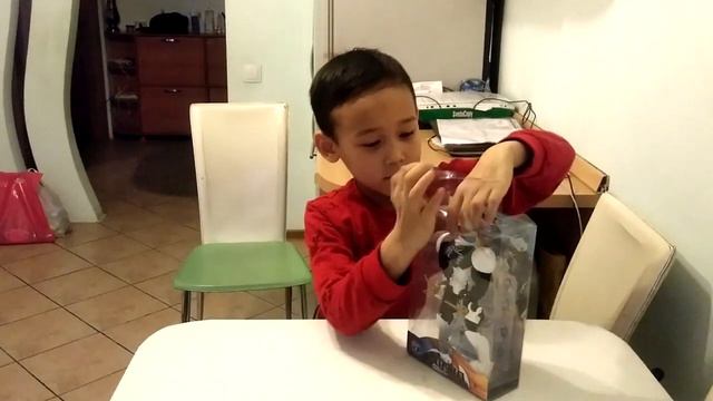 Кто главный? Обзор игрушек бионикл. Игры для мальчиков на видео канале Сулефа смотреть онлайн