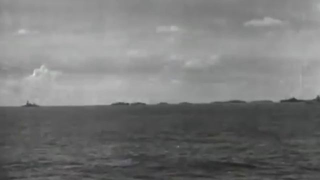 America Invades Africa - France Fights Back смотреть онлайн