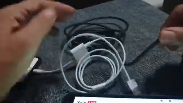 Connect iPhone/iPad to Yolobox смотреть онлайн