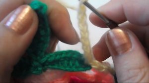 КРАСИВАЯ ПРИХВАТКА КРЮЧКОМ: ОБЪЕМНЫЙ ЦВЕТОК В КВАДРАТЕ