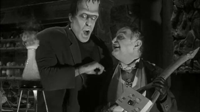 Питоны. 15. Если марсианин ответит, повесьте трубку. смотреть онлайн