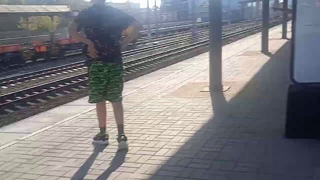 Ловим ЭД4М на станции Солнечная МЦД4.1Часть смотреть онлайн