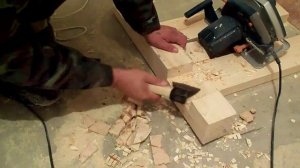 ПРОСТОЙ СТОЛЯРНЫЙ ВЕРСТАК СВОИМИ РУКАМИ Видео-2 ,,Мастер в доме 62TV,,