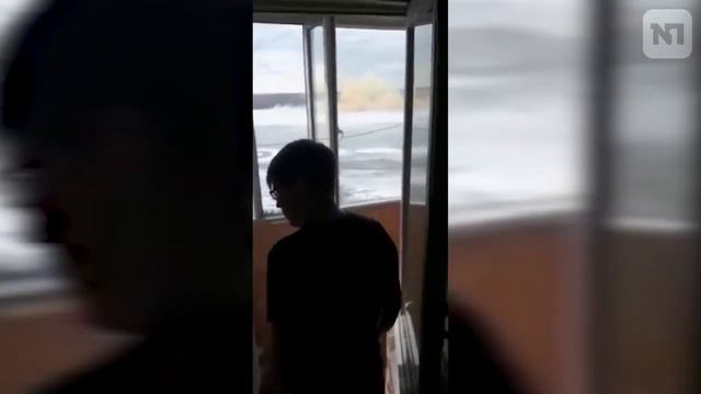 В городе Семей на реке Иртыш в Казахстане сверхразумы решили взорвать лед. смотреть онлайн