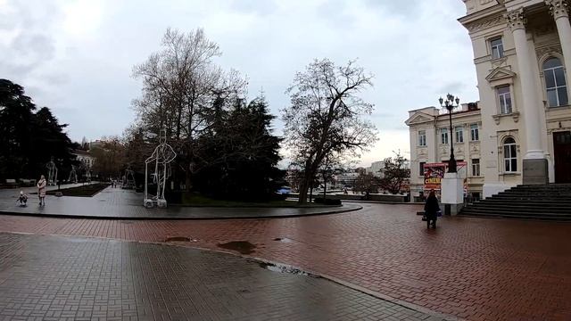 Центр Севастополя. Площадь Нахимова, набережная Корнилова, приморский бульвар, Графская пристань смотреть онлайн