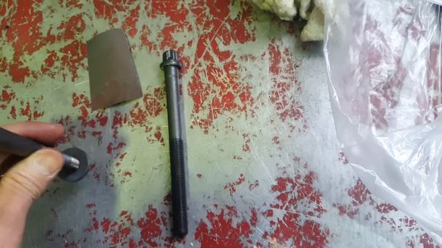 Evotech чугунный, болты крепление ГБЦ.