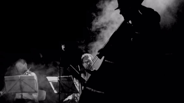 Leonard Cohen - Dance me to the end of love смотреть онлайн