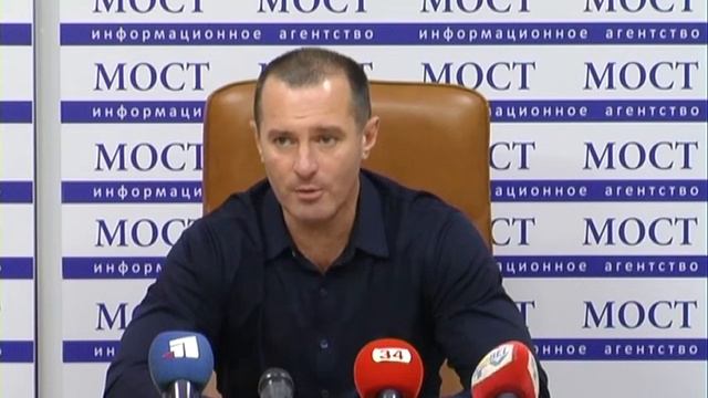 09 11 2017 ПК В Украине упразднили профессию «фельдшер скорой» и вели профессию «парамедик» смотреть онлайн