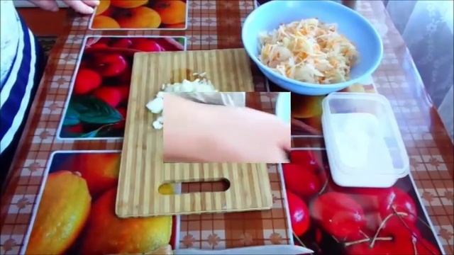 Очень вкусные вареники с квашеной капустой.Delicious dumplings with sauerkraut. смотреть онлайн