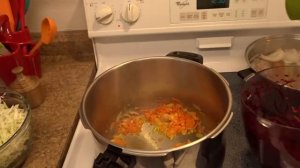 Как приготовить БОРЩ В СКОРОВАРКЕ