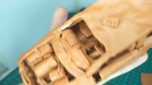 Машина из пластилина. Классический автомобиль из пластилина.