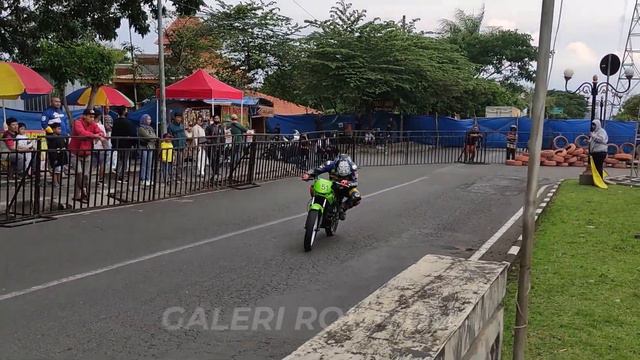 KESERUAN ROAD RACE YAMAHA RX-KING || RX-KING BALAPAN GA ADA OBAT смотреть онлайн