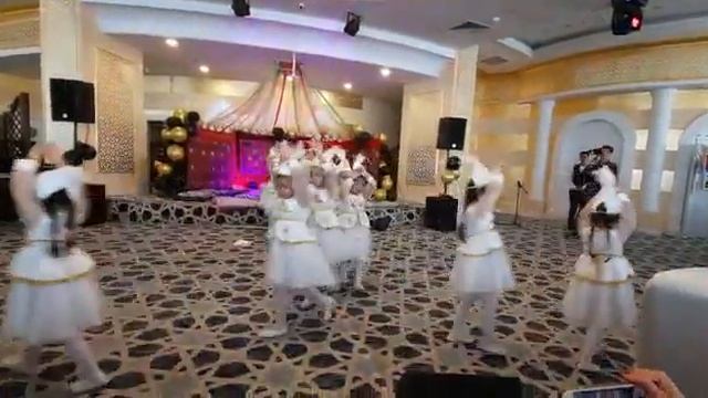 супер танец! Сагым дала! казахский танец! смотреть онлайн