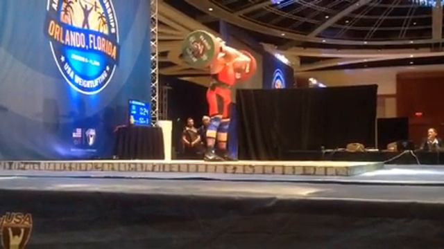 Деан толчок 150 килограммов ему 16 лет весит 91 килограмм