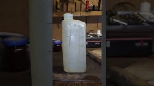 ПРАВИЛЬНОЕ ПРИГОТОВЛЕНИЕ СМЕСИ ДЛЯ ДВУХТАКТНЫХ ДВИГАТЕЛЕЙ| Бензин для бензопилы или бензокосы