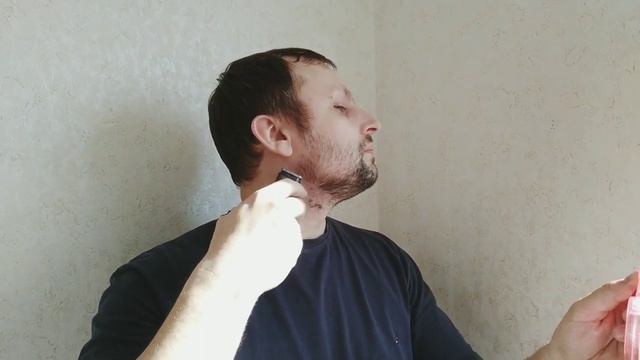 Обзор и тестируем триммер WAHL Stainless Steel 9818L/9864-016 смотреть онлайн