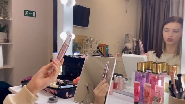 ВЕНСДЕЙ В РЕАЛЬНОЙ ЖИЗНИ Макияж и танец Уэднесдэй / Wednesday Addams Dance and Make Up / НАША МАША смотреть онлайн