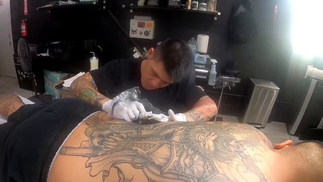 Monkey king tattoo (background clouds) смотреть онлайн