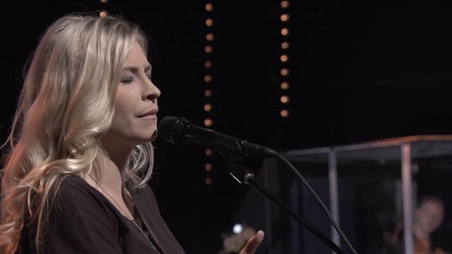 Find Me - Jenn Johnson | Bethel Worship смотреть онлайн