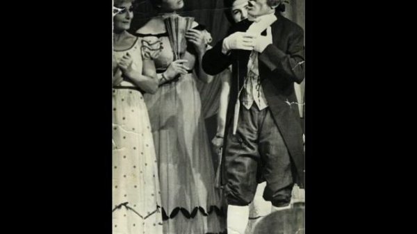 Чеслав Анзароков "Луковицкие девушки"