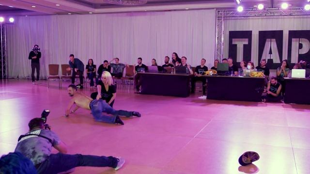 PJ Turner & Sarah Vann Drake "Let's Burn Down The Cornfield" - DJ Battle - The After Party 2022 смотреть онлайн