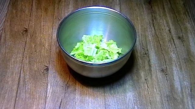 ЗИМНИЙ САЛАТ С ХУРМОЙ (Юстас - А. ПРОСТАЯ КУХНЯ. Выпуск 57). смотреть онлайн