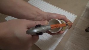 Листовая панель ПВХ. Каким клеем приклеивать. Как клеить листовые панели ПВХ на стену.