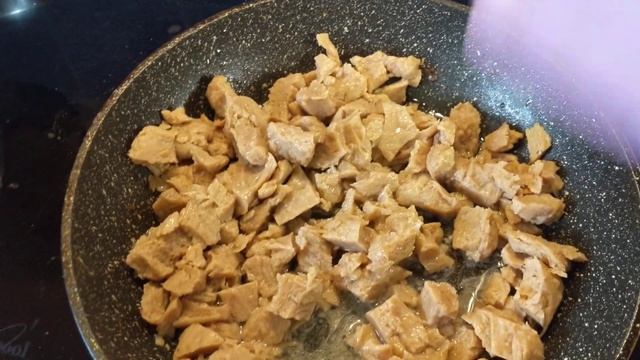 Куриное растительное мясо для поста.Как я го готовлю смотреть онлайн