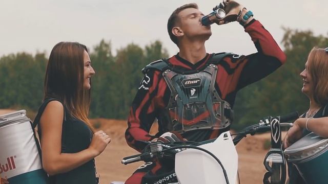 Ямаха это прекрасно! (тест Yamaha YZ450F) смотреть онлайн