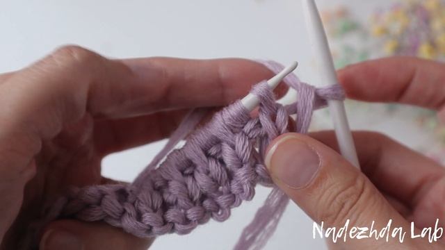 ⭐️ ЖЕМЧУЖНАЯ РЕЗИНКА СПИЦАМИ! Полупатентная резинка / Вязание спицами смотреть онлайн