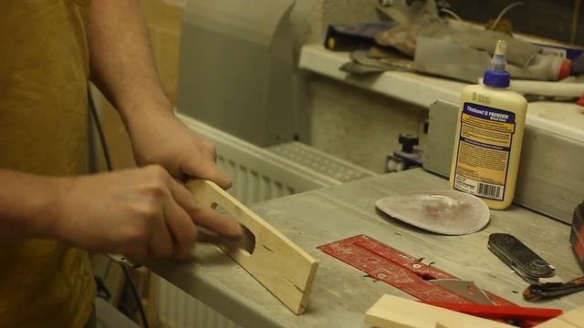 ПОЛЕЗНАЯ САМОДЕЛКА ИЗ БЕРЕЗОВОЙ ДОСКИ ДЛЯ КУХНИ И ДОМА смотреть онлайн