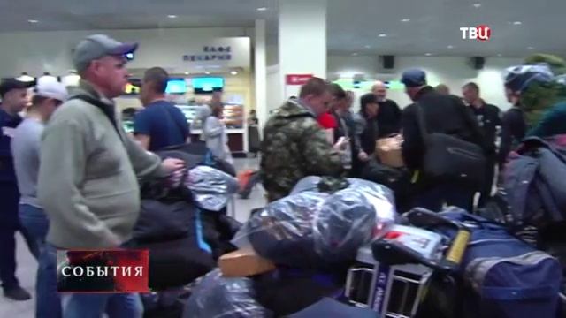 Минтранс предложил брать деньги за провоз телефона и зонта в самолете