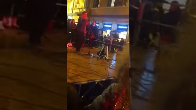 italy dans смотреть онлайн