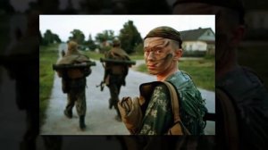 Ровесник Мой _ Армейская Песня под Гитару - Валерий Петряев.mp4