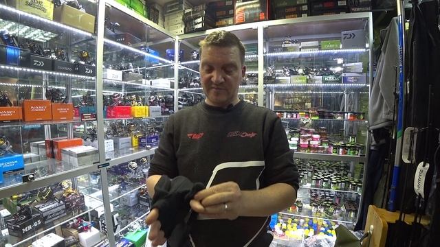 Обзор зимних новинок 2019 от SIMMS. Долгожданный зимний костюм Simms  Сhallenger.