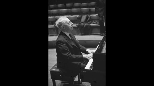Chopin: Mazurka no. 3 in E major op. 6 no. 3 - Arthur Rubinstein, pianoforte смотреть онлайн