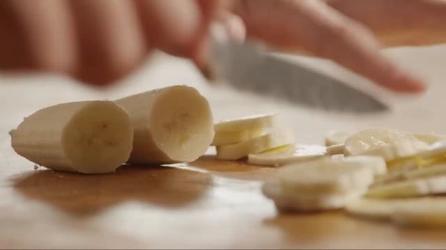 How to Make Banana Waffles | Banana Waffles Recipe | Allrecipes.com смотреть онлайн