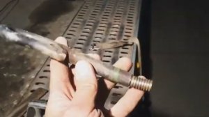 Крюк буксировочный