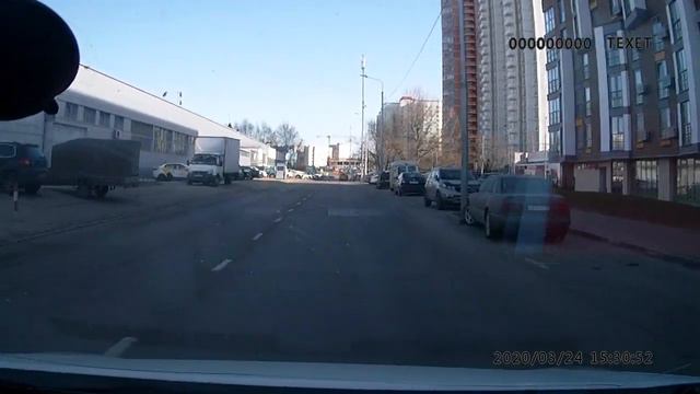 Не пропустил пешехода смотреть онлайн