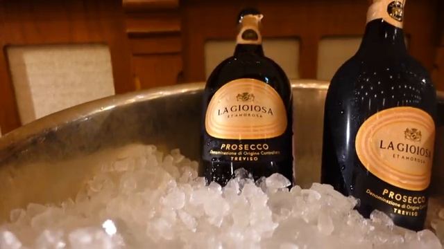 Завтрак 5*: отель Метрополь. Шведский стол в старинном московском отеле смотреть онлайн