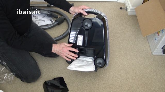 Sebo Airbelt E1 Pet Vacuum Cleaner Unboxing & First Look смотреть онлайн