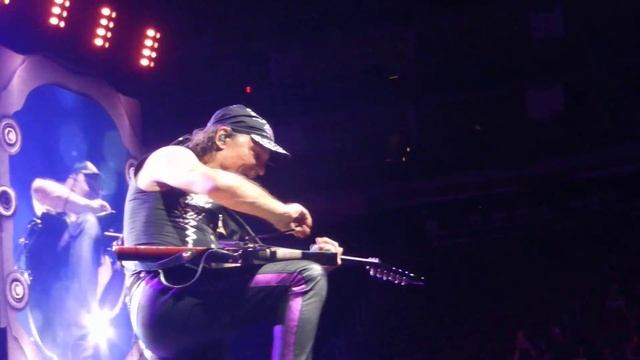 SCORPIONS: Coast to Coast, Toyota Center, Houston, TX 09/17/2022 смотреть онлайн