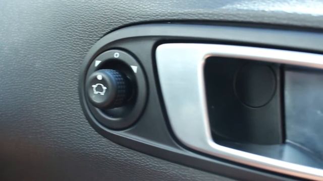 Ford ECOSPORT 1.0 (124ps) Titanium In Moondust Silver | Winford Ford