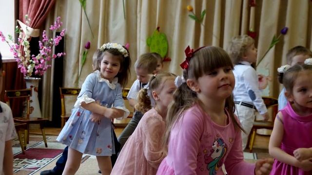 Весенний праздник Старшая группа Детский сад 2158 Дата 04.03.2022 г. смотреть онлайн