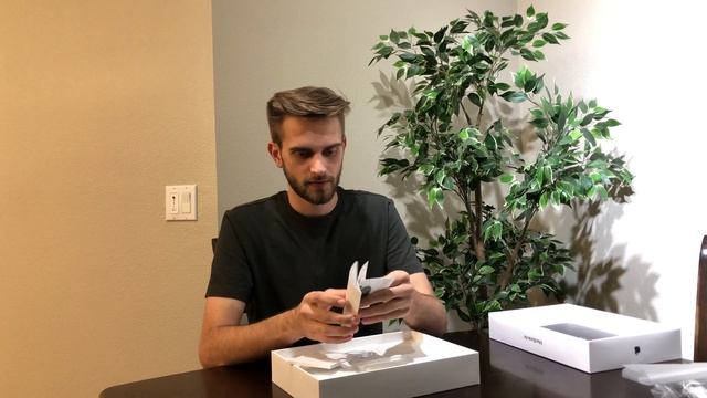 MacBook Air M1 Unboxing смотреть онлайн