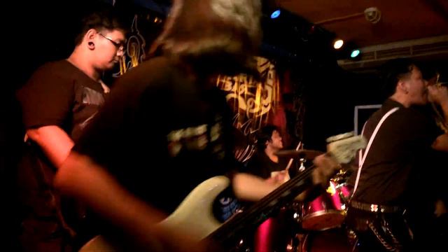 วงCOMA - เงา Live @ Immortal Bar смотреть онлайн